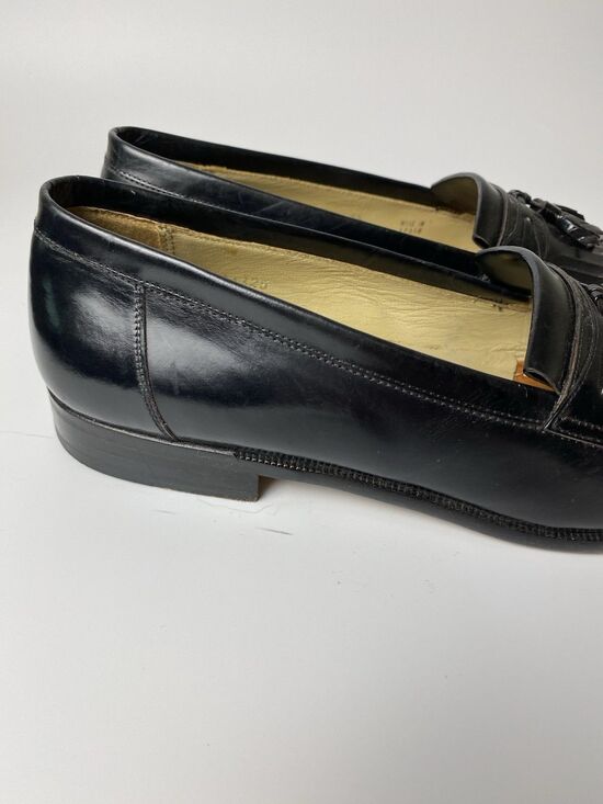 Neiman Marcus Men’s Genuine Crocodile Black Leather Tassel Slip On Shoes 8.5 M main image 9